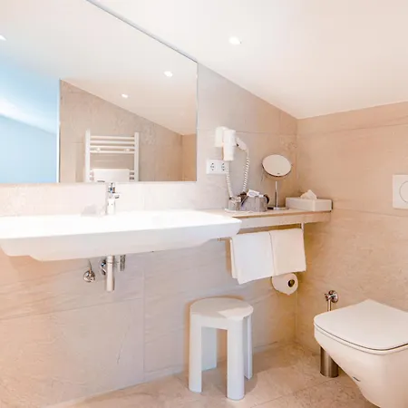 Birkenfelder Hof 3* Birkenfeld (Baden-Wurttemberg)